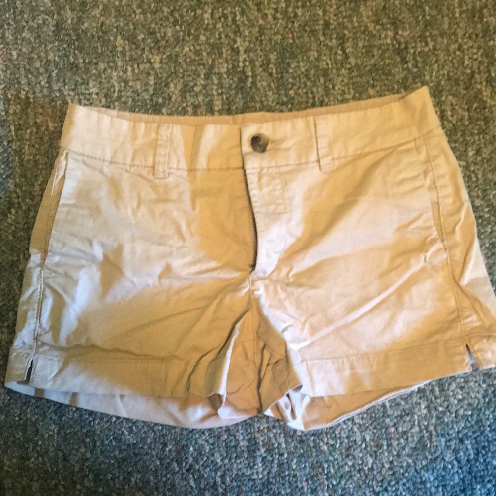 Old Navy Khaki shorts